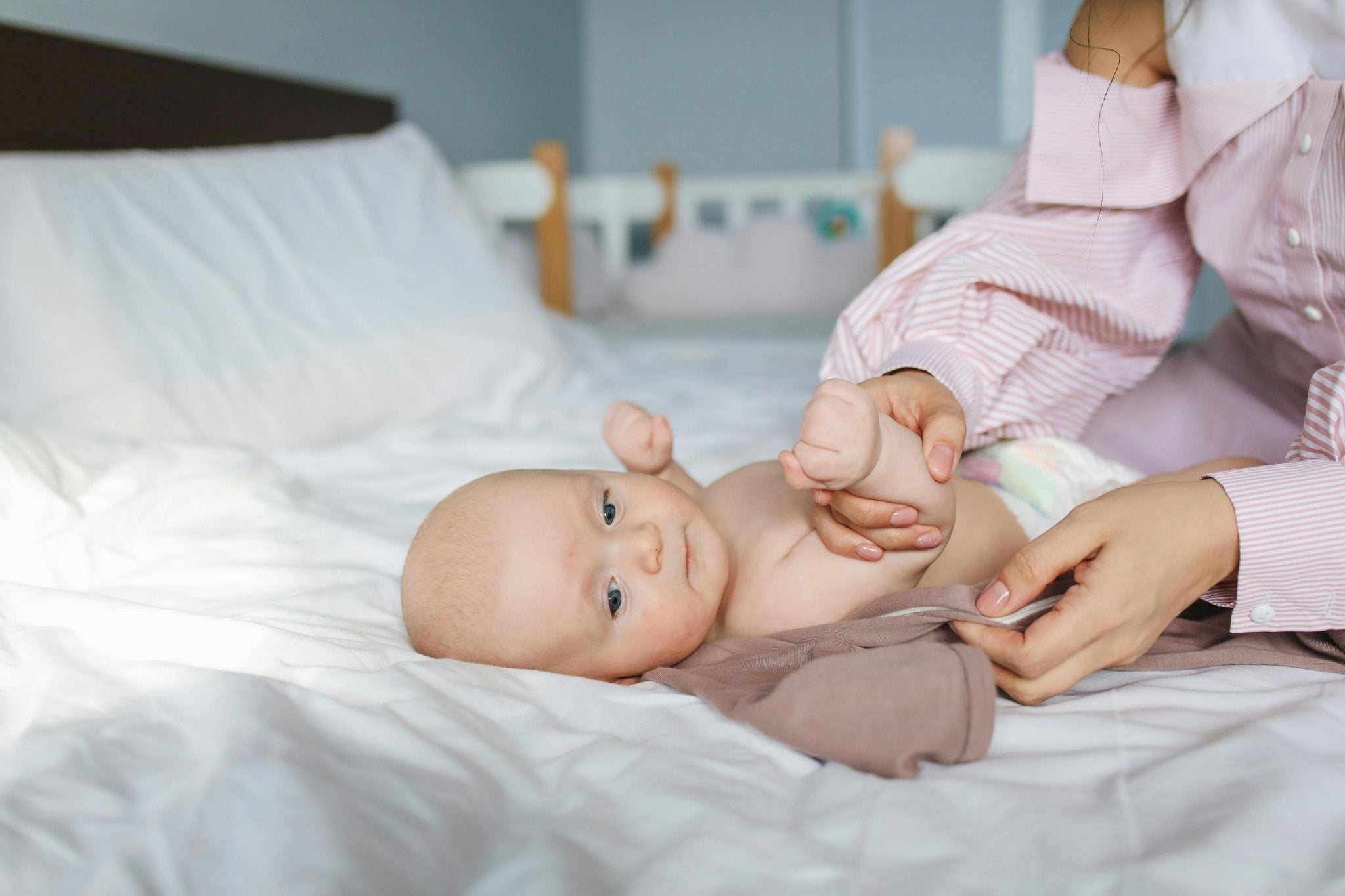 A Guide to Soothing Your Newborn Baby - Harbor