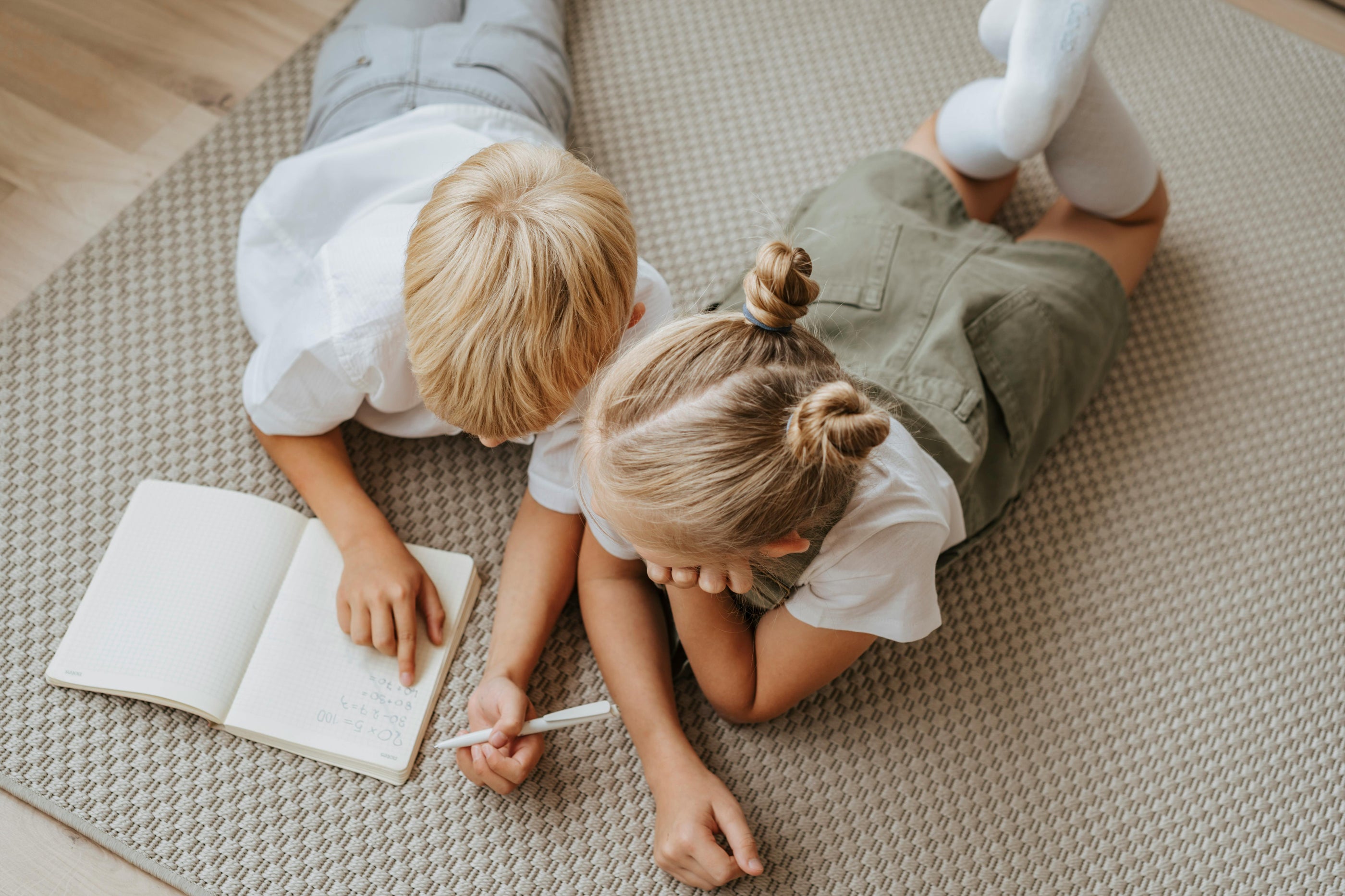 Kids prepping for school